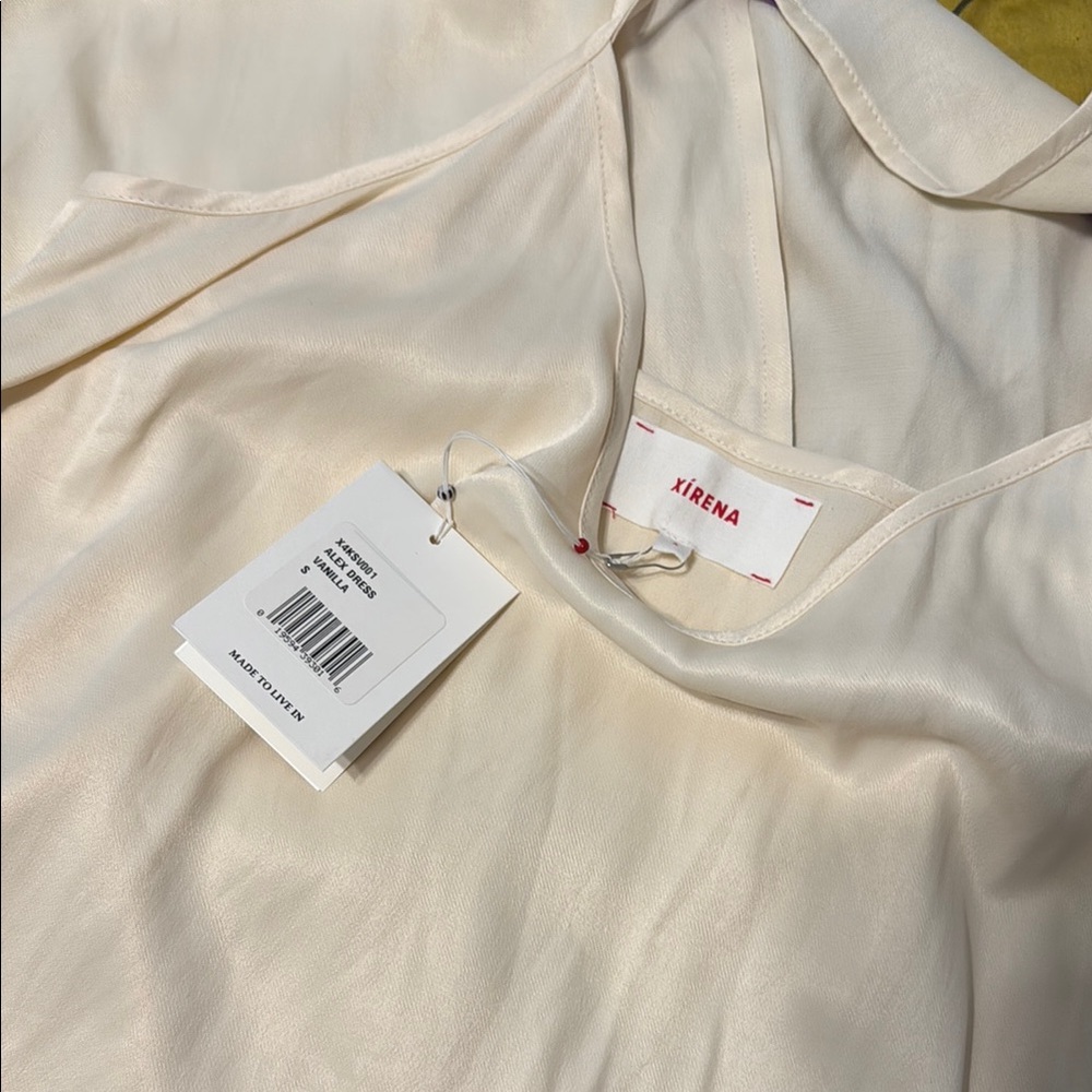 Xirena silky soft dress BNWT